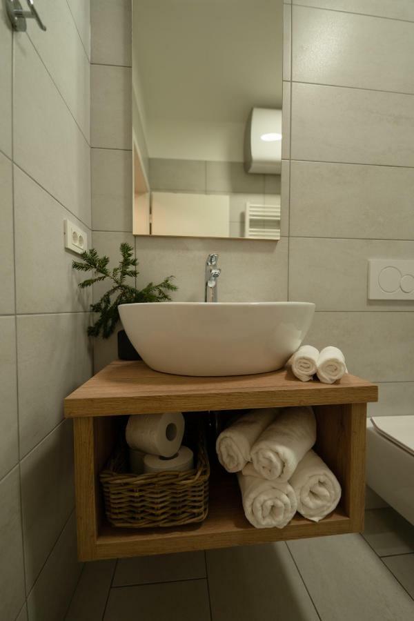 Apartments Jon بليد المظهر الخارجي الصورة